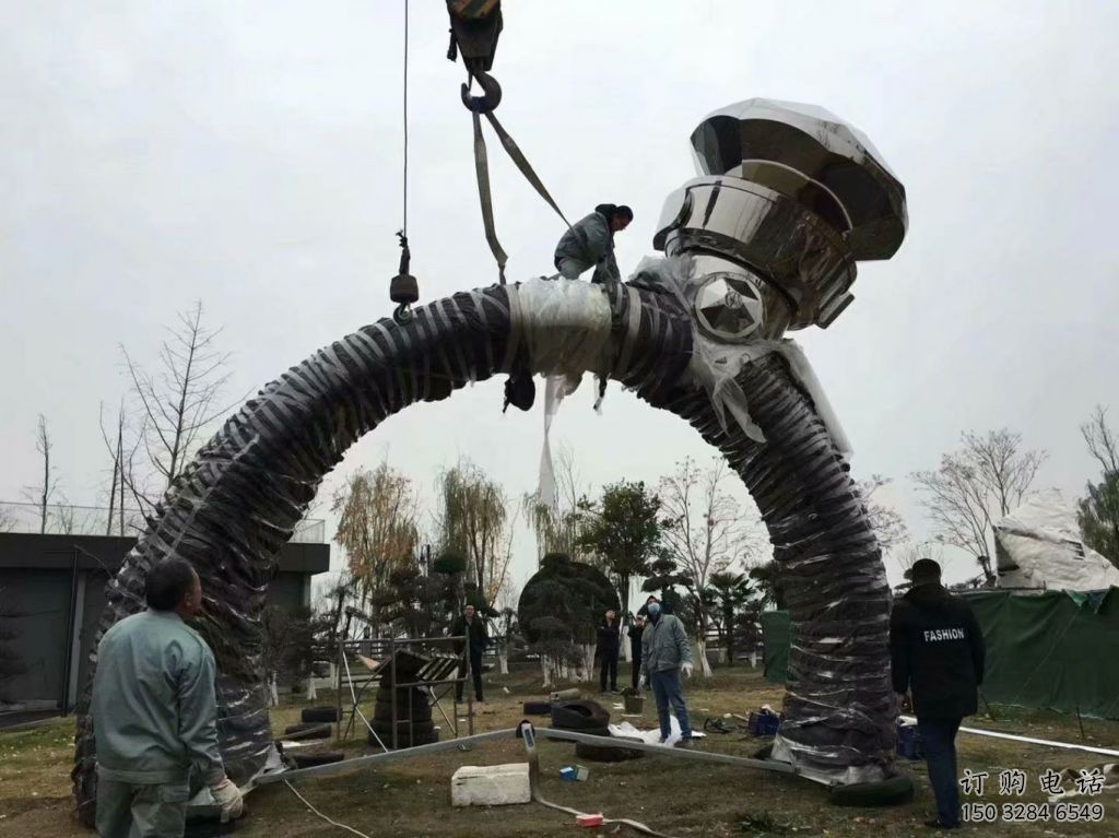 观赏型现代指环雕塑 大型别墅区标识雕塑 彩绘戒指环雕塑 观赏型现代指环雕塑 大型别墅区标识雕塑 彩绘戒指环雕塑