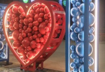 房地产Love雕塑精品，标识雕塑，不锈钢Love雕塑厂家供给
