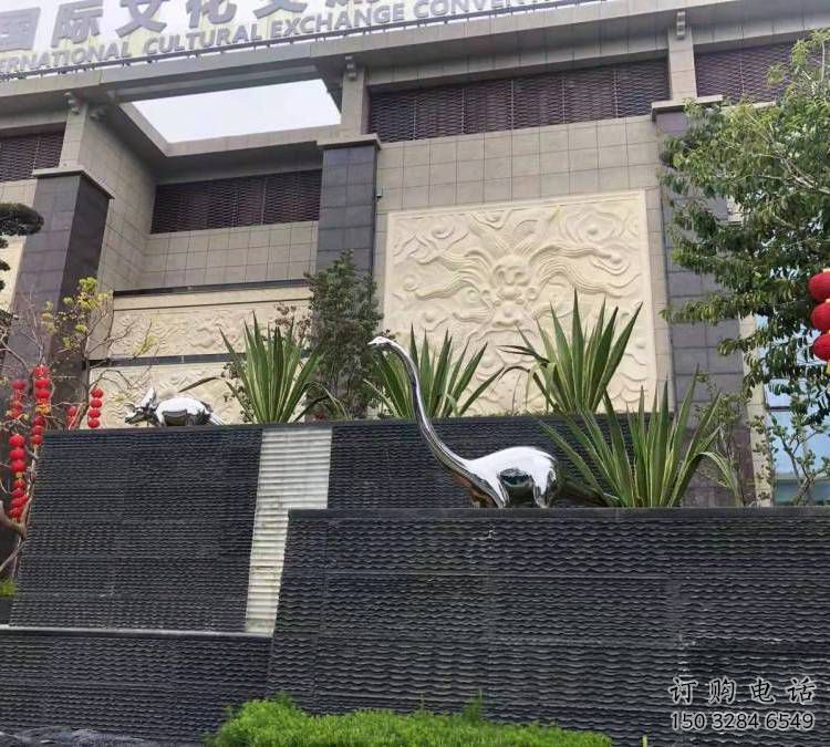 广场恐龙雕塑供需,广场雕塑,景观镜面恐龙雕塑定制 广场恐龙雕塑供需,广场雕塑,景观镜面恐龙雕塑定制