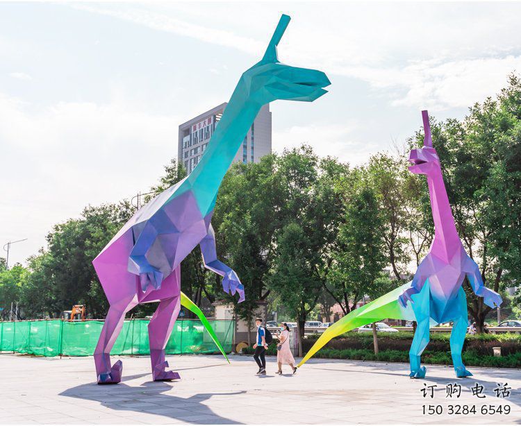 现代恐龙雕塑定制,中式工艺,景观烤漆恐龙雕塑造型 现代恐龙雕塑定制,中式工艺,景观烤漆恐龙雕塑造型