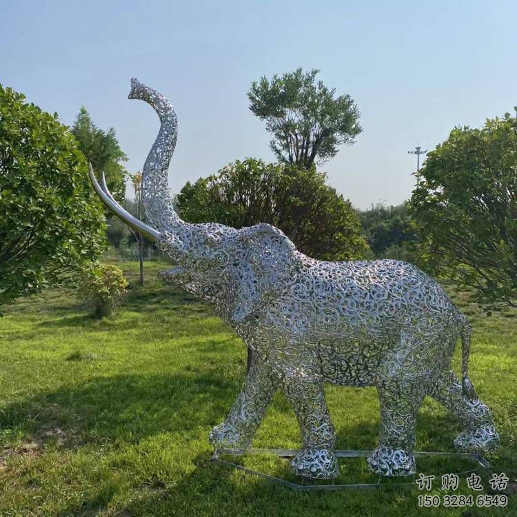 制造大象雕塑厂家，美陈组合，镂空大象雕塑制作