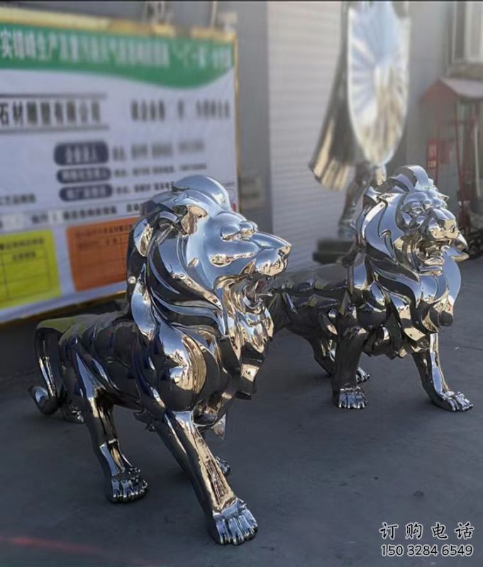 雕塑狮子景观制造，街景小品，不锈钢狮子雕塑优价