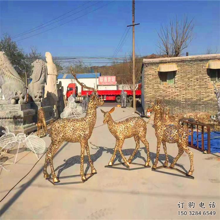 金属小鹿雕塑制作,钢丝组合,公共镂空小鹿雕塑优选 金属小鹿雕塑制作,钢丝组合,公共镂空小鹿雕塑优选