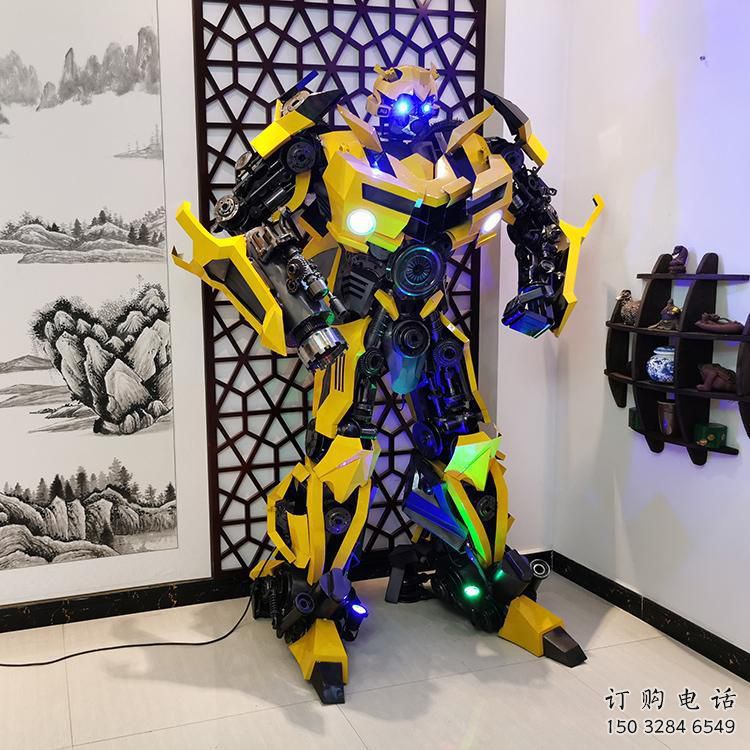 影视剧版机器人雕塑实景
