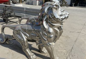 艺术狮子雕塑观赏型，街景小品，不锈钢狮子雕塑常用