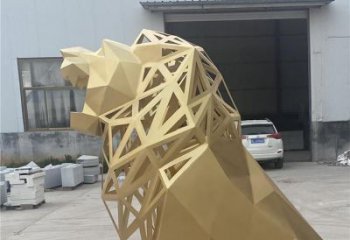 狮子雕塑摆件，烤漆工艺制作，大型不锈钢狮子雕塑公司