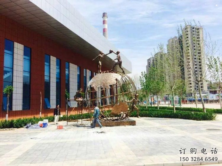 地球仪雕塑定价,拉丝工艺,地球仪人物雕塑制作 地球仪雕塑定价,拉丝工艺,地球仪人物雕塑制作