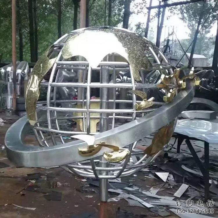 地球仪雕塑展品,彩钢制作,镜面地球仪雕塑厂家精品 地球仪雕塑展品,彩钢制作,镜面地球仪雕塑厂家精品