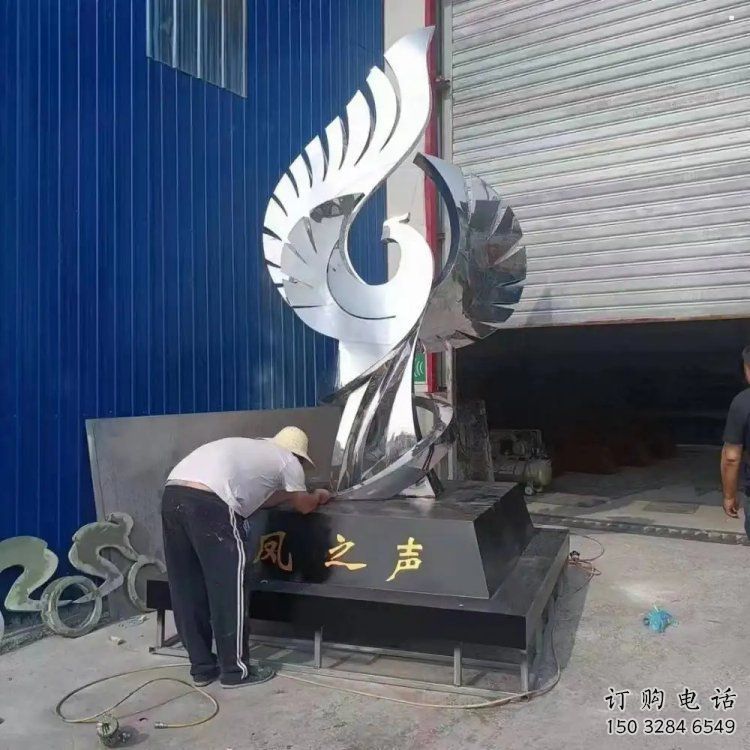 景观凤凰雕塑定做，小区摆件，镜面不锈钢凤凰雕塑制作