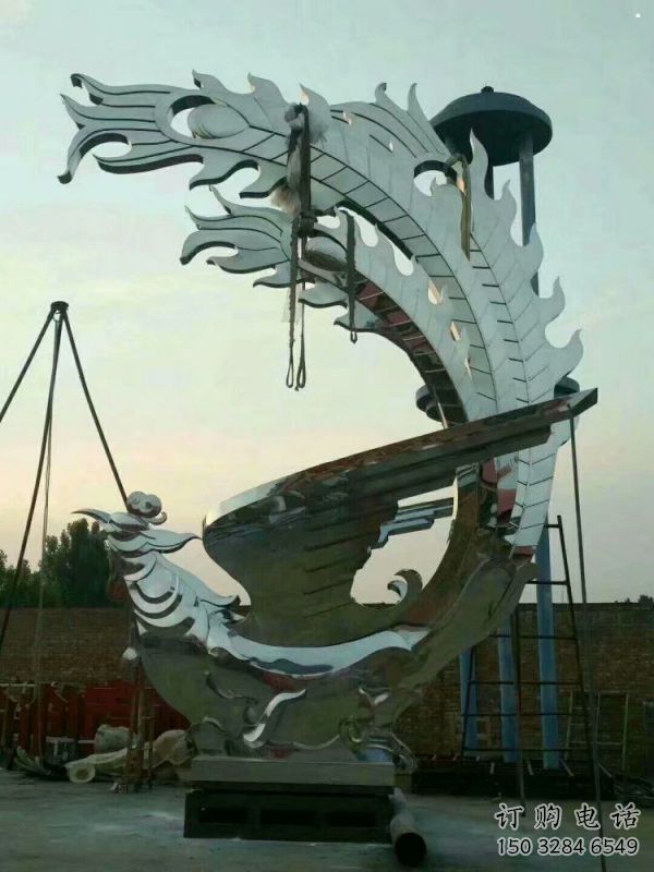 景观凤凰雕塑供求，美陈雕塑，艺术不锈钢凤凰雕塑优选