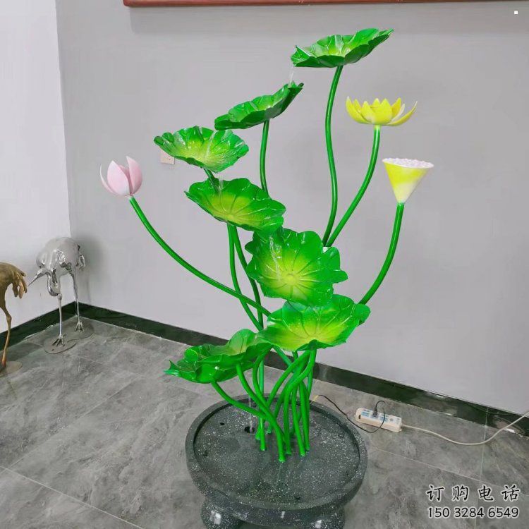 荷花雕塑优选，圆雕体系，园林仿真荷花雕塑选定