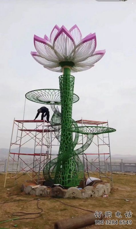 荷花雕塑优选，室外雕塑，彩绘荷花雕塑优选