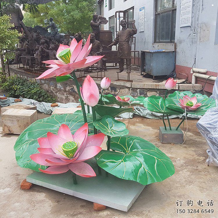 园林荷花雕塑标准，彩钢制作，景观荷花雕塑优价
