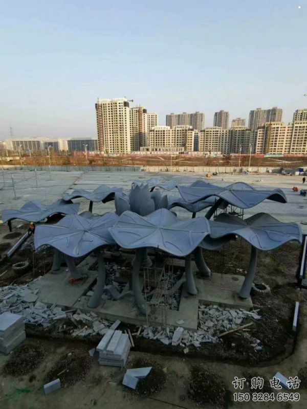 房地产荷叶雕塑