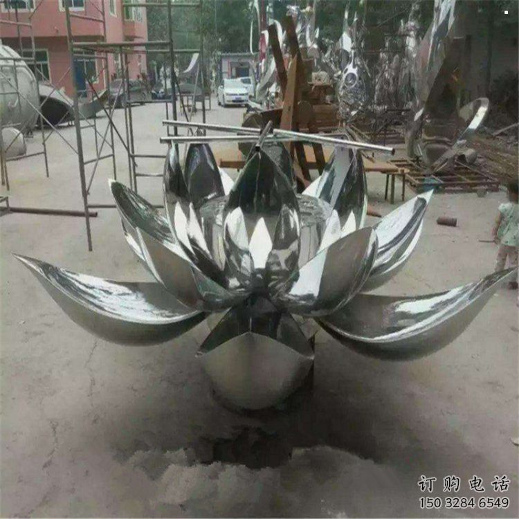 拉丝莲花雕塑