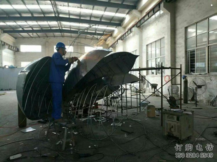 莲花雕塑生产，标识雕塑，不锈钢莲花雕塑制作厂家