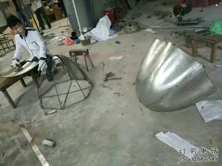 别墅区莲藕雕塑