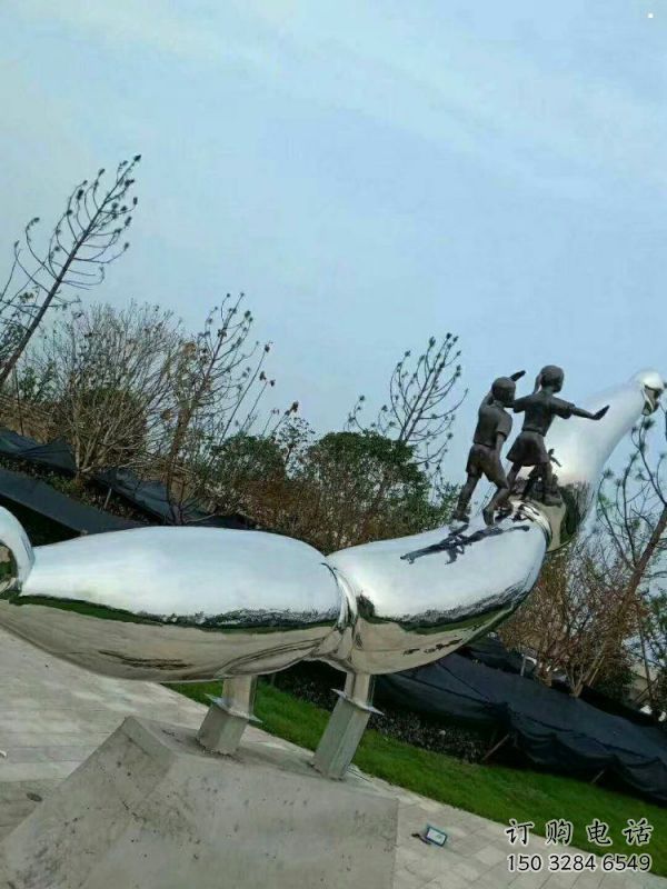 户外莲藕雕塑
