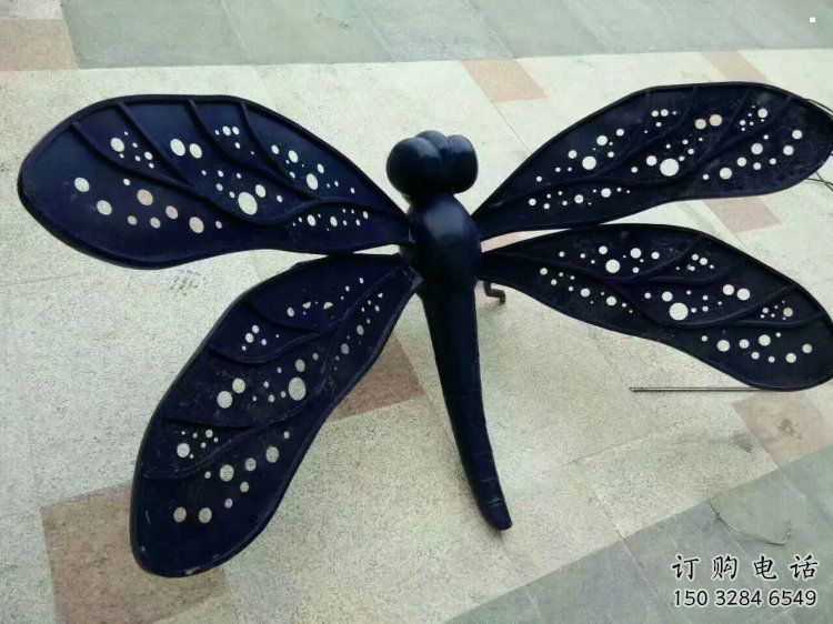 莲藕雕塑