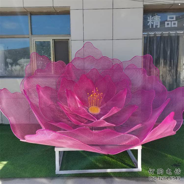 玫瑰花雕塑选定，美陈雕塑，镂空玫瑰花雕塑造型供求