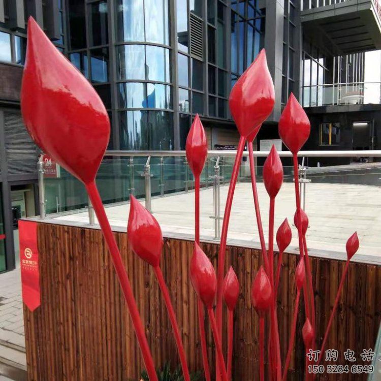 花朵雕塑展品,景观雕塑,景观郁金香花朵雕塑供应 花朵雕塑展品,景观雕塑,景观郁金香花朵雕塑供应