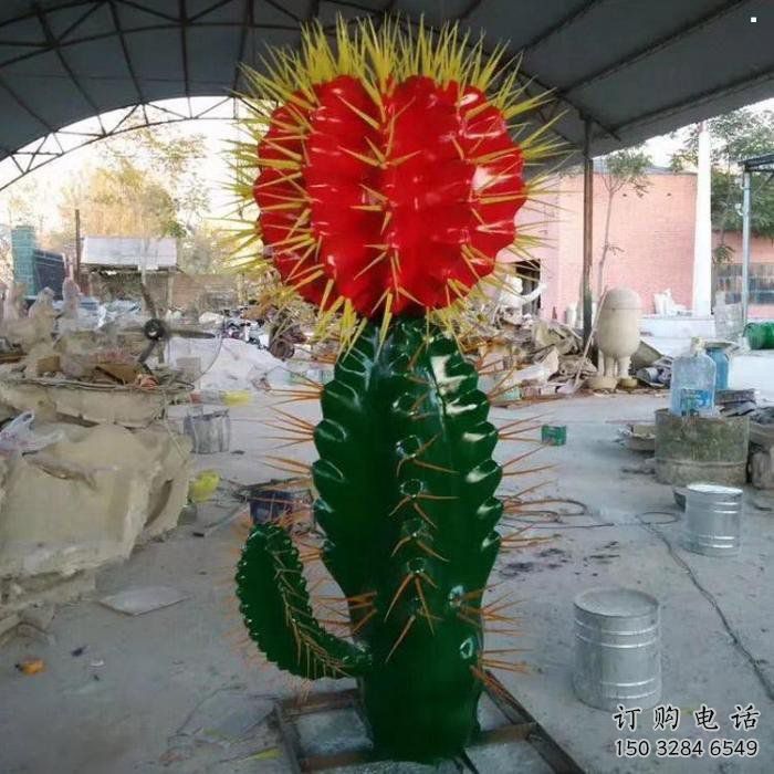 彩绘仙人球雕塑 彩绘仙人球雕塑