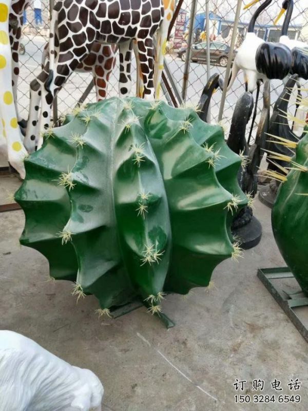 风景区仙人球雕塑