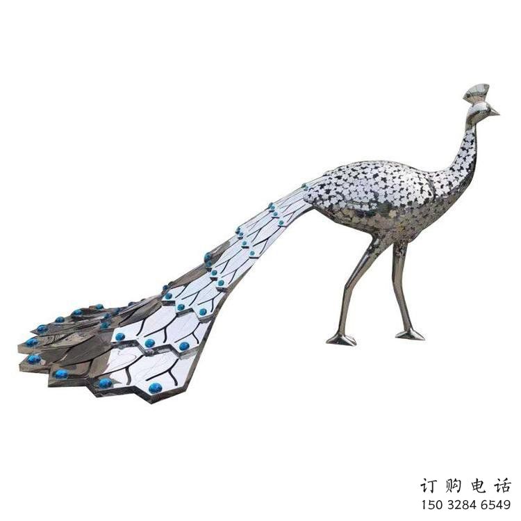 地产孔雀雕塑预定，露天雕塑，不锈钢孔雀雕塑制作厂家