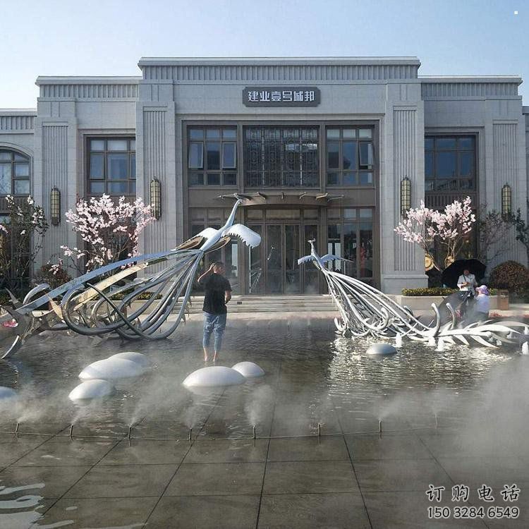 孔雀景观雕塑常用，酒店摆件，水景不锈钢孔雀雕塑厂
