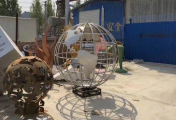地球仪雕塑供应，城区小品，镜面地球仪雕塑制造商