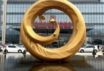 凤凰雕塑制作选用，景区案例，圆环凤凰雕塑制造商