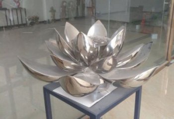 荷花雕塑观赏型，公园小品，镜面荷花雕塑厂家常用
