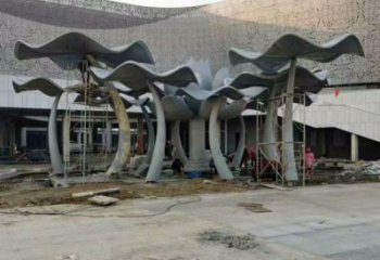 金属荷叶雕塑通用，城市雕塑，不锈钢荷叶雕塑指用厂家
