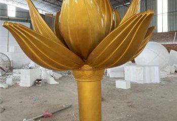 彩绘莲花雕塑