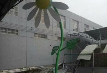 大门口向日葵雕塑
