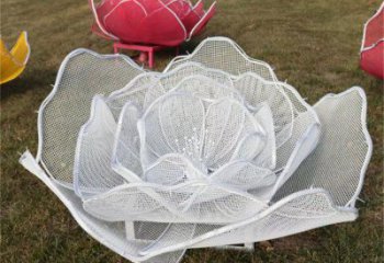 牡丹花雕塑供应，灯光雕塑，镂空牡丹花雕塑定制厂家