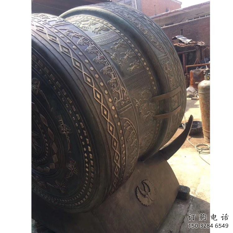 铜鼓雕塑批发,校园雕塑,抽象铜鼓雕塑定价 铜鼓雕塑批发,校园雕塑,抽象铜鼓雕塑定价