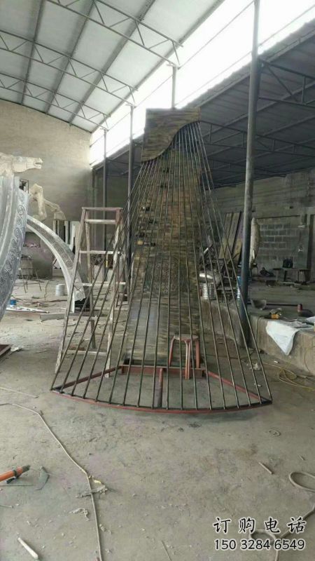 马头琴雕塑定做,广场雕塑,不锈钢马头琴雕塑提供 马头琴雕塑定做,广场雕塑,不锈钢马头琴雕塑提供