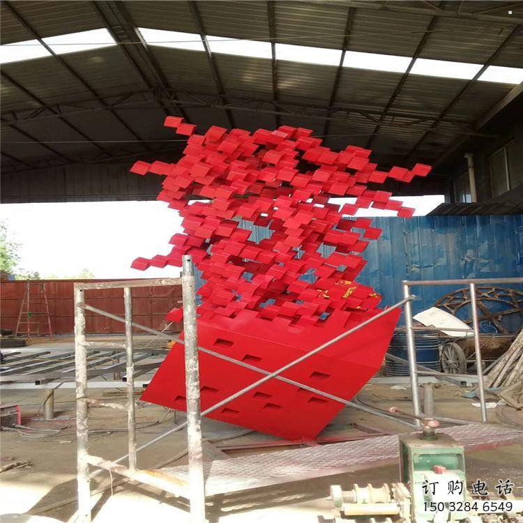 立方体雕塑点击,城区小品,园林镂空立方体雕塑承接 立方体雕塑点击,城区小品,园林镂空立方体雕塑承接