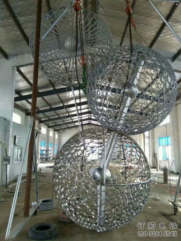 空心球雕塑点击,景观雕塑,镂空空心球雕塑制作 空心球雕塑点击,景观雕塑,镂空空心球雕塑制作