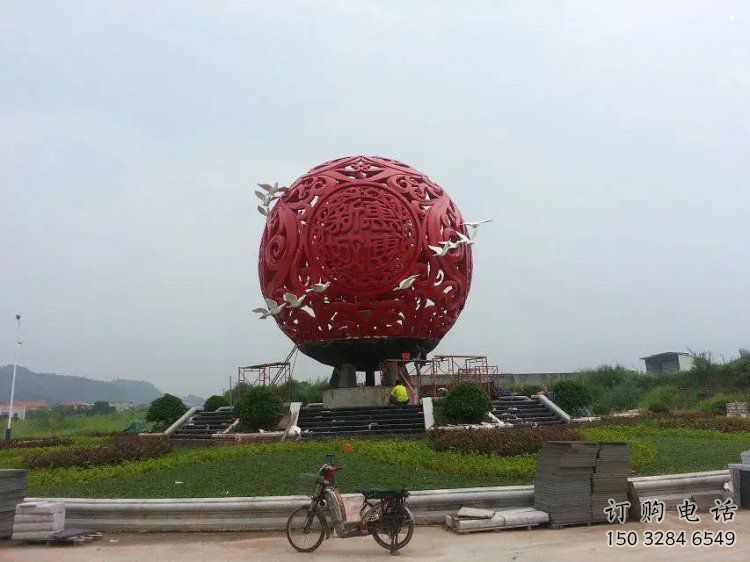 圆球雕塑厂家,广场雕塑,烤漆圆球雕塑订做