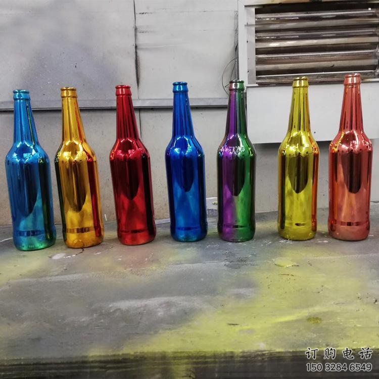 啤酒瓶雕塑供求,村标概念,玻璃钢啤酒瓶雕塑制作承接 啤酒瓶雕塑供求,村标概念,玻璃钢啤酒瓶雕塑制作承接