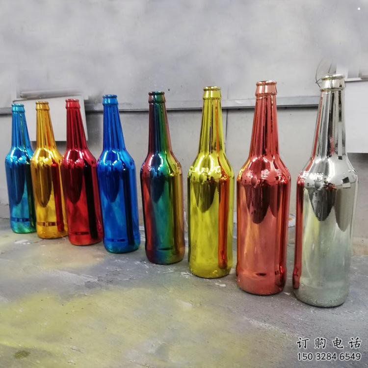 啤酒瓶雕塑通用，户外雕塑，玻璃钢啤酒瓶雕塑供应