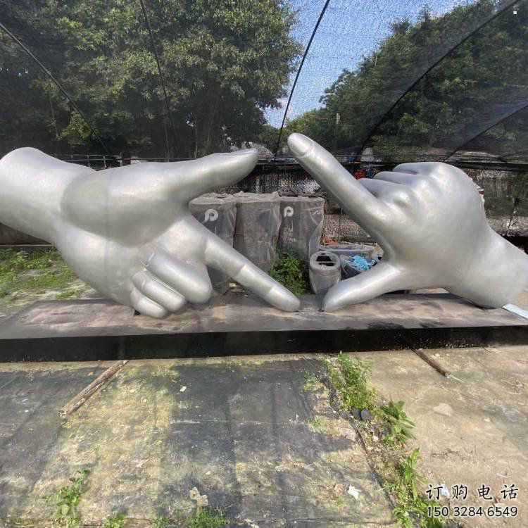 剪刀手雕塑定价,拉丝工艺,不锈钢剪刀手雕塑制作厂家 剪刀手雕塑定价,拉丝工艺,不锈钢剪刀手雕塑制作厂家
