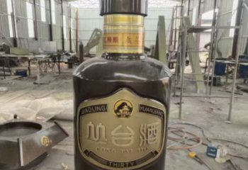 售楼部酒瓶雕塑，喷砂发光雕塑，烤漆题材