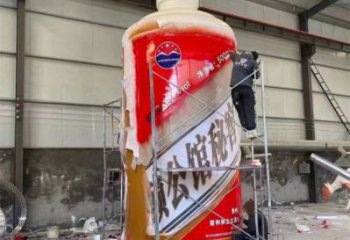 酒瓶雕塑观赏型，标识雕塑，纪念玻璃钢酒瓶雕塑展品