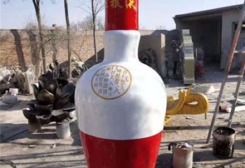 酒瓶雕塑生产，艺术雕塑，各类玻璃钢酒瓶雕塑定制