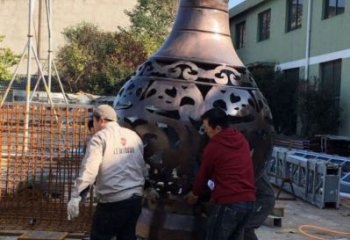 花瓶雕塑供应，仿真雕塑，铜花瓶雕塑素材制造厂家