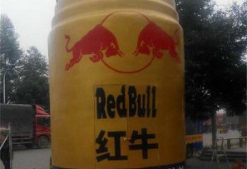 饮料瓶雕塑制造商，小区摆件，玻璃钢饮料瓶雕塑提供