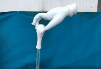 手景观雕塑指用，户外摆放，手捏瓶子雕塑厂家通用